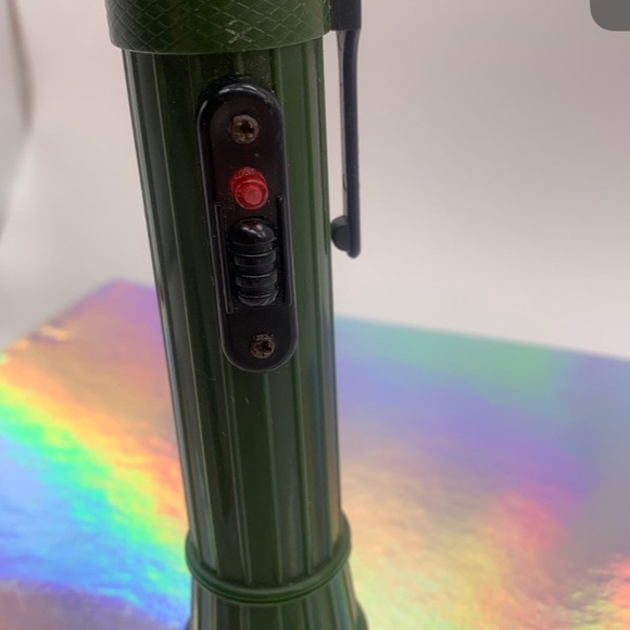 1980 Vintage Flashlight Bestex right angle 6" works/tested - Picture 4 of 8